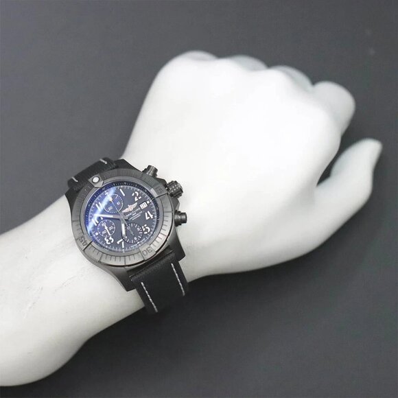 BREITLING Avenger Skyland V13317 Chronograph Automatic Black Dial 90251053 - Picture 5 of 7